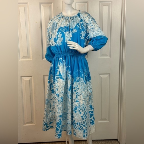 MARY KATRANTZOU Dresses & Skirts - MARY KATRANTZOU Blue and White Floral Midi Dress